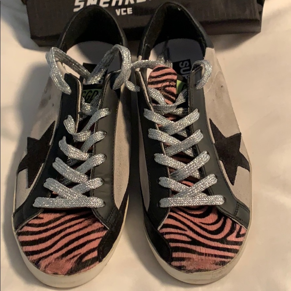 BNIB never worn GGDB sz 39 ice suede/pink zebra